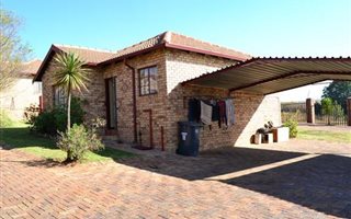 2 Bedroom Townhouse in Southcrest