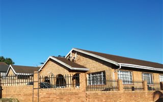 4 Bedroom House in Raisethorpe