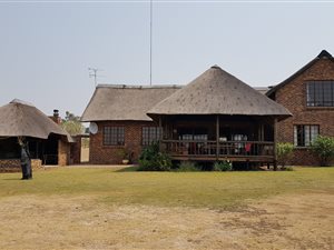 4 Bed House in Vaal Dam