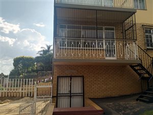 2 Bed House in Laudium