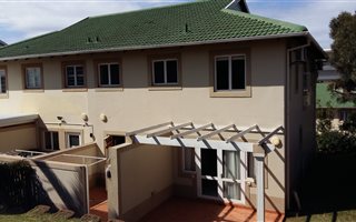 3 Bedroom Townhouse in Somerset Park
