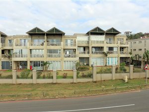 3 Bed Flat in Bluff