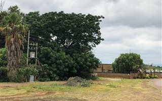 2 m² Commercial space in Waterval East