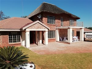 2.8 ha Farm in Donkerhoek