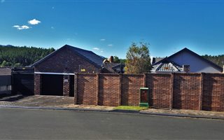 3 Bedroom House in Denneoord