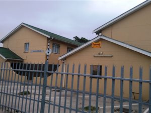 3 Bed Flat in Swartkops