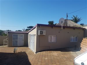 1 Bed Garden Cottage in Bluff
