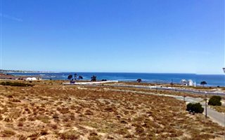 774 m² Land available in Da Gama Bay
