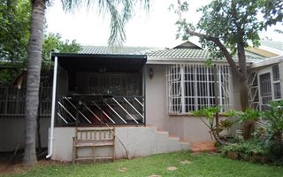 3 Bedroom Townhouse in Geelhoutpark