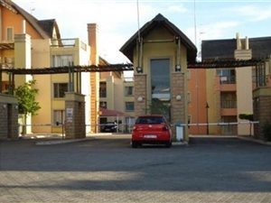 2 Bed Penthouse in Clubview