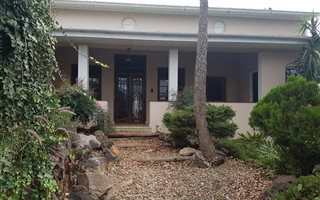 4 Bedroom House in Paarl