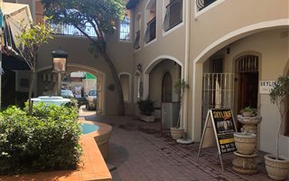 110 m² Commercial space in Norwood