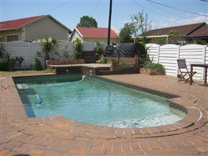 3 Bedroom House in Mayfield Park