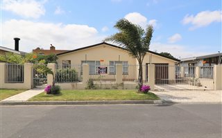 3 Bedroom House in Goodwood Estate