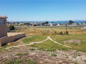 496 m² Land available in Saldanha
