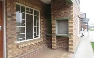 2 Bedroom Townhouse in Rustenburg