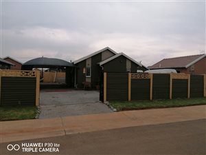 3 Bed House in Savanna City