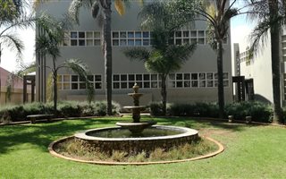 440 m² Office Space in Bedfordview