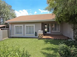 2 Bedroom House in Thornhill Estate