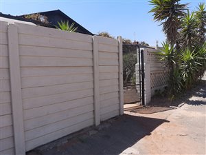 3 Bed House in Bosmont