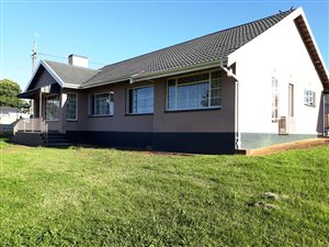 4 Bed House in Howick West