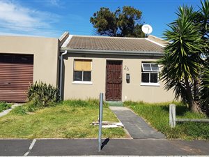 3 Bed House in Townsend Estate