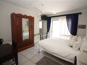 10 Bed House in Amandelrug
