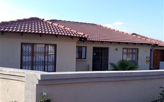 3 Bedroom Townhouse in Amandasig
