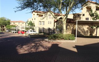 2 Bedroom Townhouse in Erand Gardens