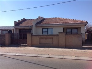 2 Bed House in Kagiso