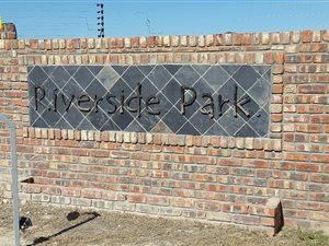 715 m² Land available in Colchester