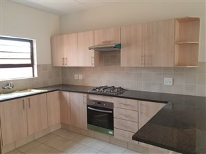 3 Bed Apartment in Alberton