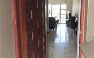 3 Bedroom Simplex in Monavoni