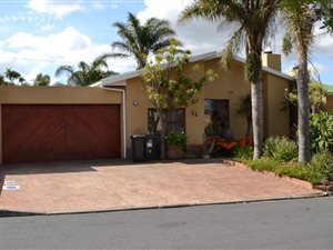 3 Bed House in Oakglen