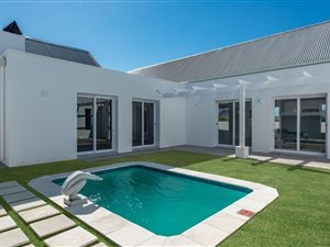 4 Bed House in Croydon Olive Estate