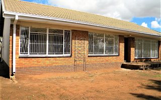 3 Bedroom House in Uitsig