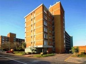 2.5 Bedroom Apartment in Elarduspark