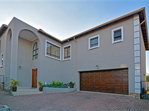 4 Bed House in Kyalami Glen Estate