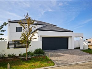 3 Bed House in Heritage Park