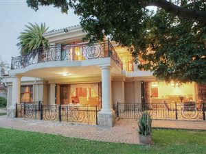 4 Bed House in Durbanville