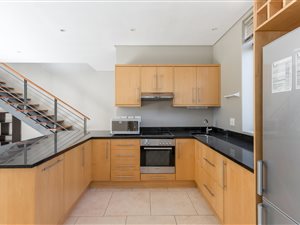 4 Bed House in Stonehurst Mountain Estate