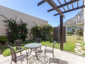 4 Bed House in Stonehurst Mountain Estate
