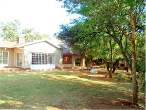 2.5 ha Farm in Protea Ridge