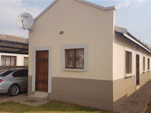 3 Bed Simplex in Hesteapark