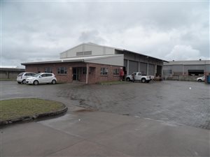 562 m² Commercial space in Alton