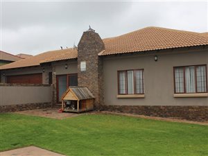 4 Bed House in Amberfield