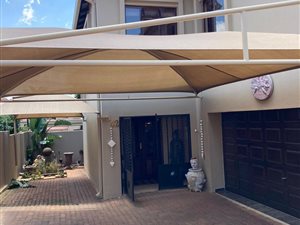 5 Bed House in Chancliff Ridge