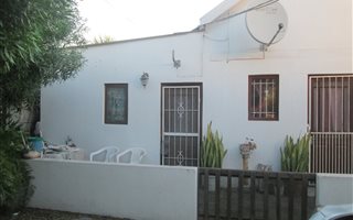 1 Bedroom Apartment in Vredenburg