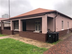 3 Bed House in Springs Central
