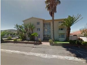 2 Bed Flat in Glenlily